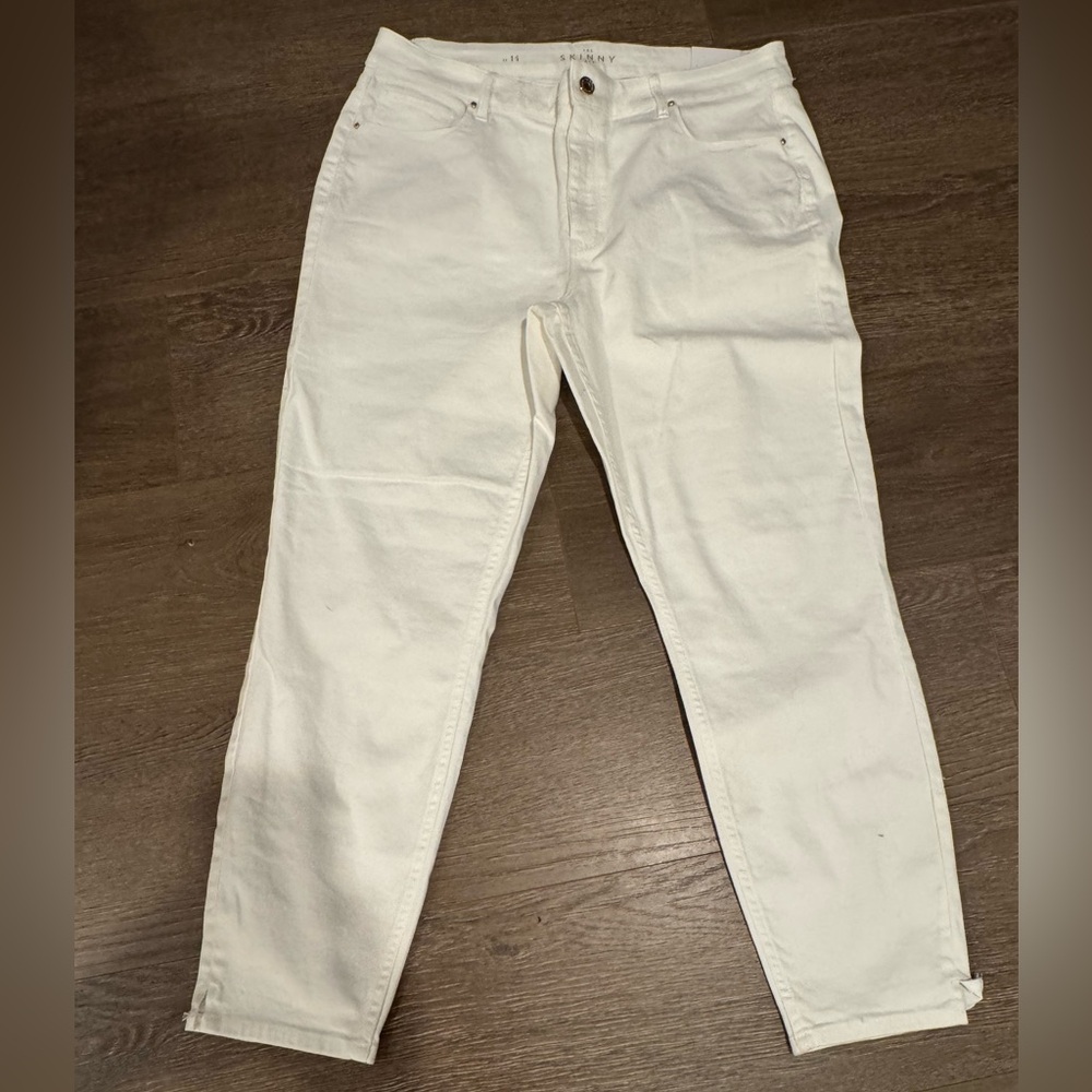 White House Black Market white jeans High Rise Skinny Crop size 14R NWT